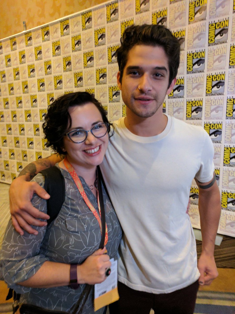 newstwbr's tweet photo. FOTO: Tyler na sala de imprensa. #TeenWolfSDCC https://t.co/d3zUMpA2fD