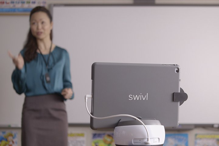 swivl's tweet photo. Try Swivl Multi-Camera for FREE. No robot required. https://t.co/1VA839uqPd #StudentObservations #DualCamera #edtech https://t.co/PcFZ07IafM
