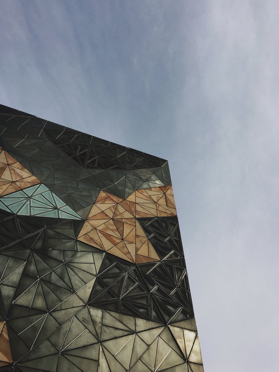 ModernBuildings's tweet photo. Modern Buildings - #Architecture #Design #Modern. https://t.co/GMiuYZWffk