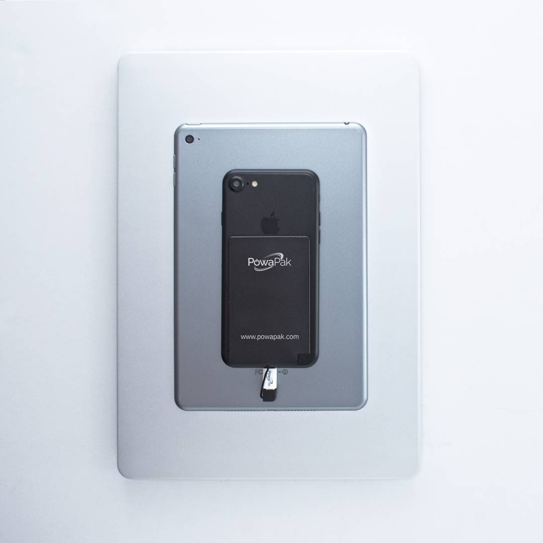 PowaPak's tweet photo. Powapak Our Disposable Phone Charger will fit into your tech and social life seamlessly.#charger #powapak #tech #workplace #travel @powapak https://t.co/CHmrCKuTPa