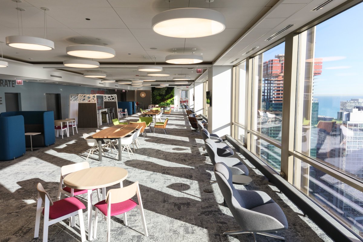 Ahead's tweet photo. Views from the office @CrainsChicago #CCBOffice https://t.co/UCSyGUIDi1