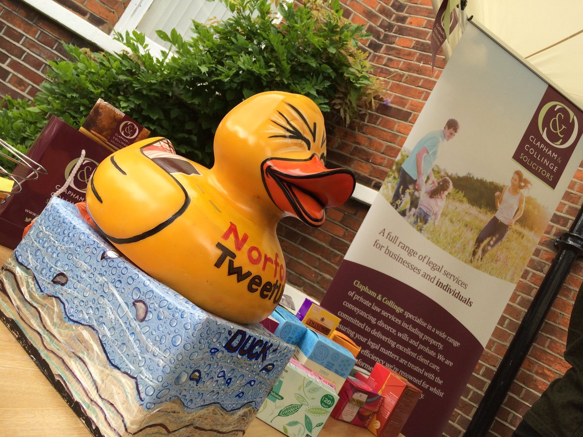 BiscuitJill's tweet photo. Hello #NorfolkHour This is #TweetUpDuck created by the amazing @hammamelis for @NorfolkTweetup #Crew - She has #SuperPowers #GNDR17 https://t.co/qWKxpCjdA9