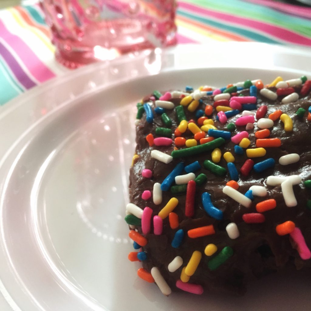 nonutliving's tweet photo. Hersheys Chocolate Frosting (nut free) https://t.co/VgvdWd0L1y https://t.co/YOcolYC4Mb