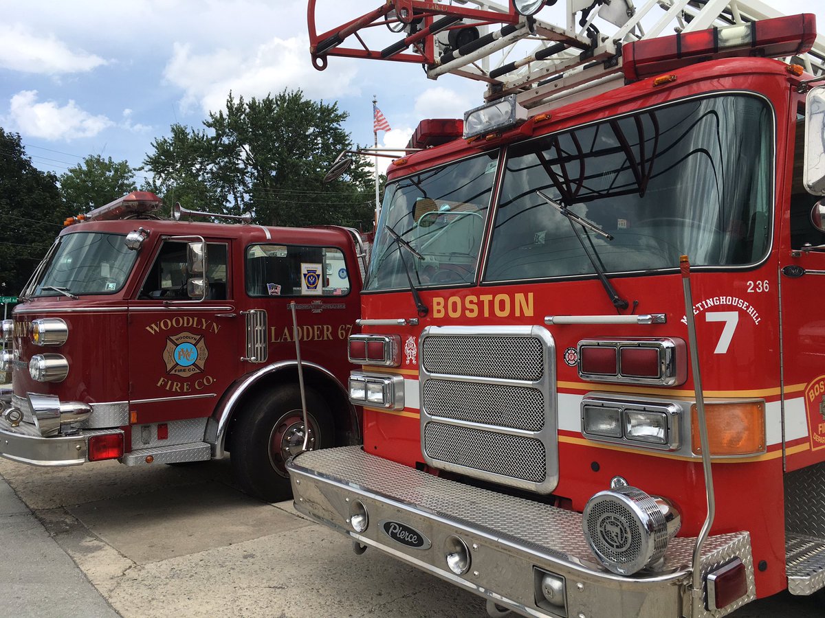 WoodlynFire67's tweet photo. The Woodlyn Fire Co just took delivery of a 2005 pierce dash ladder from @BostonFire https://t.co/k7dsYcqYFA