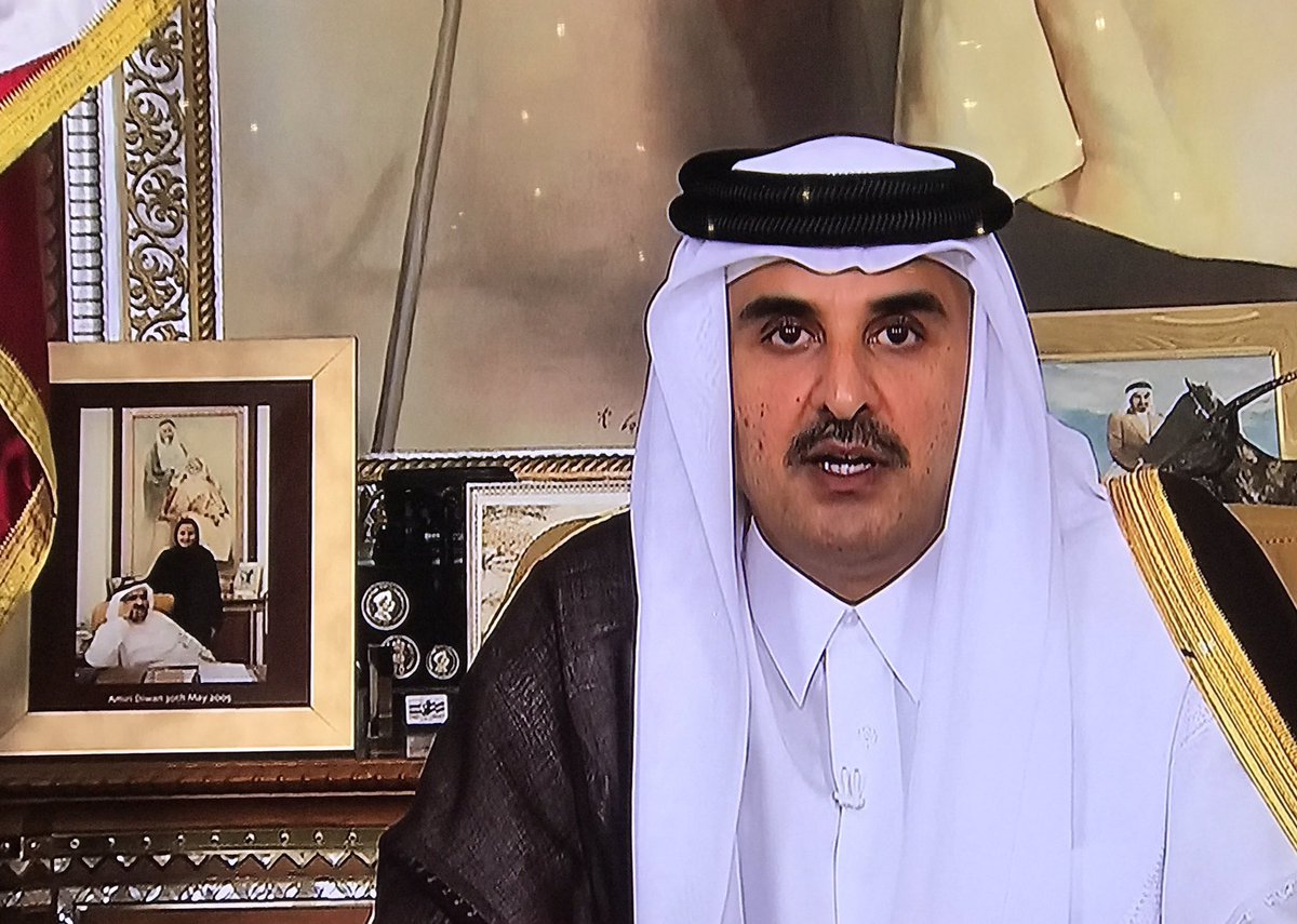 TwitteerQatar's tweet photo. سمو الأم��ر: القطريون أذهلوا العالم بحفاظهم على المستوى الراقي على الرغم مما تعرضوا له  #كلمه_تميم_المجد #ابشر_بعزك_ياتميم https://t.co/CV5dJLbV9e