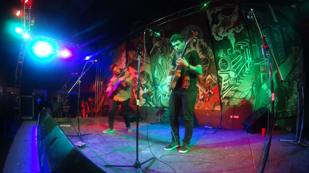 CauseMusica's tweet photo. Anoche en #SantiagoDelEstero. Explotaba #LaCasaDeTerraviva.✌🌈 https://t.co/pVJUlCAQMI