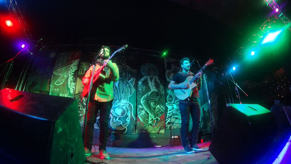 CauseMusica's tweet photo. Anoche en #SantiagoDelEstero. Explotaba #LaCasaDeTerraviva.✌🌈 https://t.co/pVJUlCAQMI