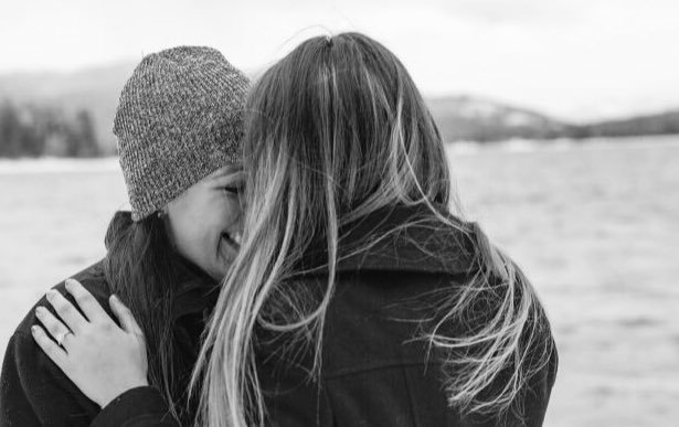 Nancy_DSantos's tweet photo. Girls loving girls, girls supporting girls, and girls complimenting girls will always be my favourite things ❤️ #girlskissgirlsselfies https://t.co/LBefj3UnGl