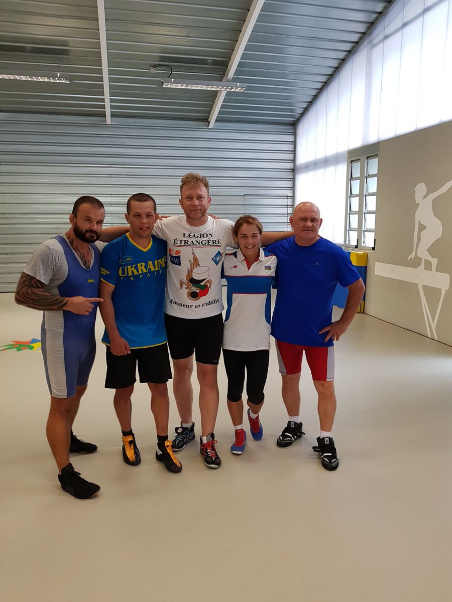 Sergii Voytovych y  Vasili Lordanov junto a David Armendáriz (Presidente ), Mariya Stadnik  y Andry Stadnik (Medallistas Olímpicos)