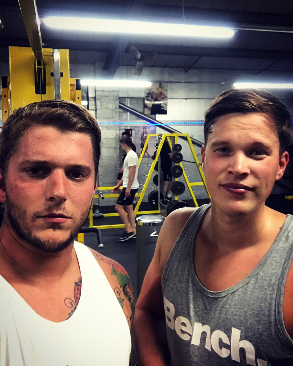 ScottCookson's tweet photo. Did you even go to the gym if you didn't take a selfie though? 😂 
#gym #gymrat #gymlife #workout #weights #dead #loveit #selfie #gymselfie https://t.co/UTukpRcBSA