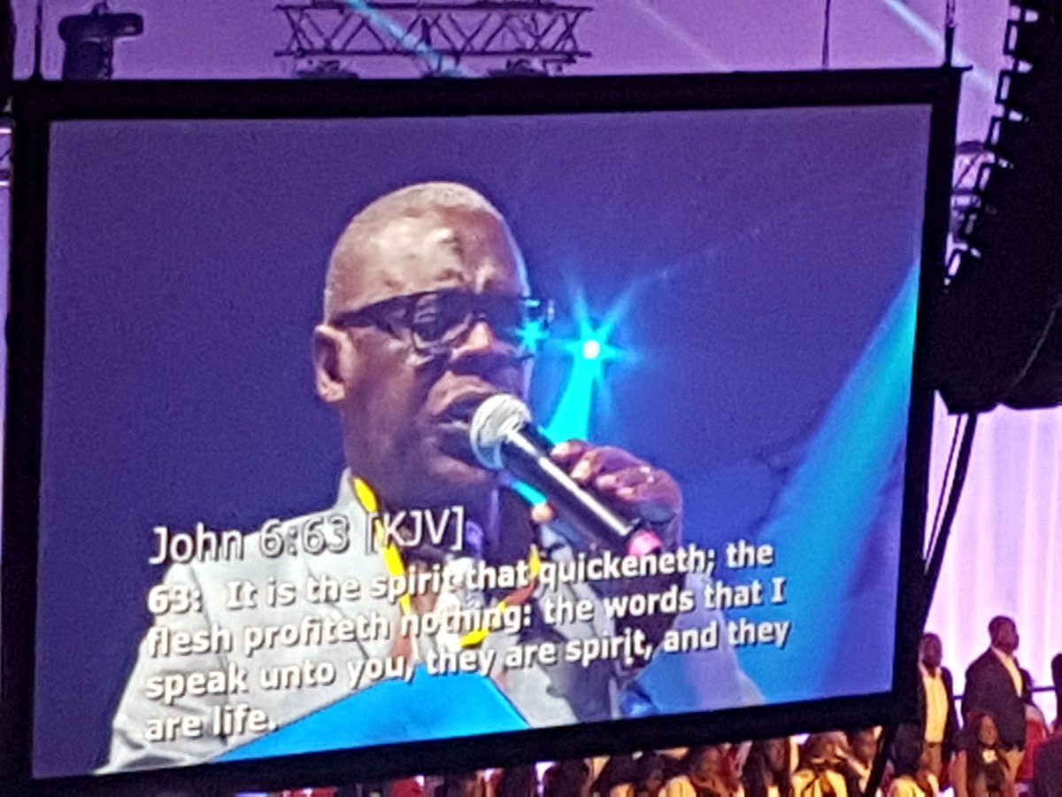 RCCGworldwide's tweet photo. Welsh Regional Pastor #AndrewAdeleke prays for another revival in Wales at #FOLWales https://t.co/gNWHIlG0Tn