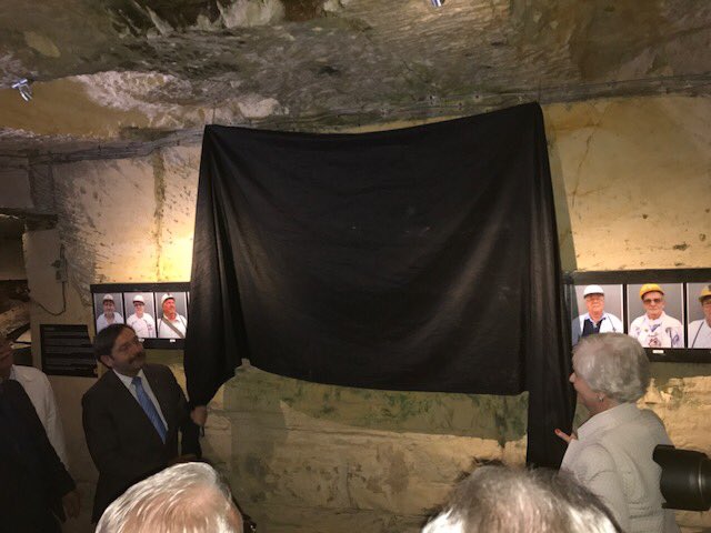 TheoBovens's tweet photo. In Valkenburg, onthulling plaquette van de gidsen 100-jarige Steenkolenmijn samen met mevr Caselli; proficiat! #limburgserfgoed #mijnen https://t.co/97j3dqTCDF