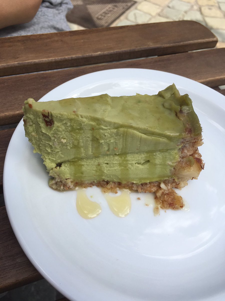 gregdsims's tweet image. Before &amp;amp; after stomaching what I could of this raw avocado pie in #Brussels Curious what @GordonRamsay would tell the chef.
