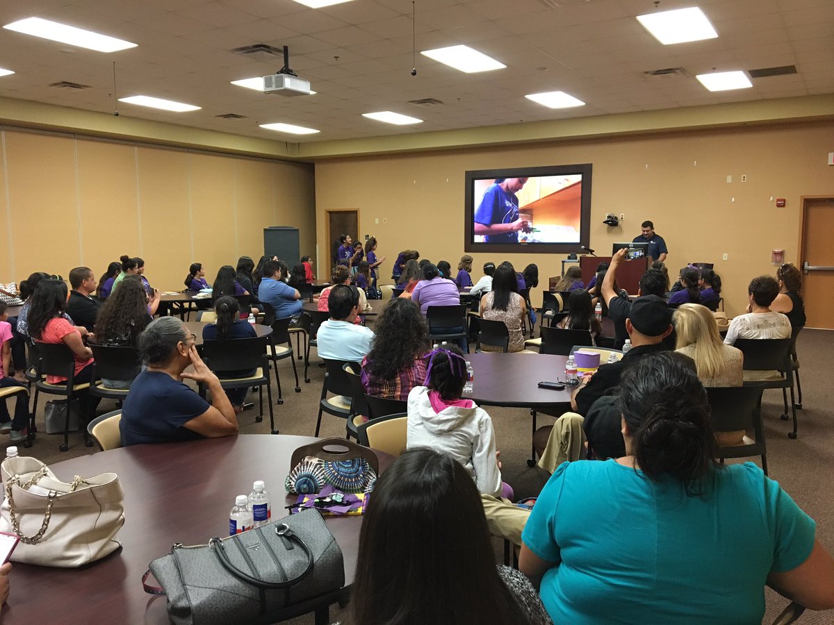 hngrstrike's tweet photo. Final day of the STEM Coding Camp for Girls -Edinburg! #codetheregion #codingcamp4girls @ESC1_LRI @ESC1_STEM https://t.co/IvJv4jU3yb