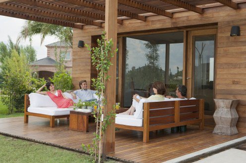 fivestarwg's tweet image. How to Restore Deck Paint #HomeyAdvice #HomeTipsAndTricks #EasyDIYProjects homeyimprovements.com/restore-deck-p…