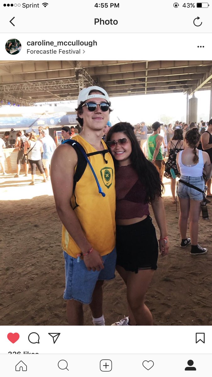 quesenberry13's tweet photo. Hbd @CarolineMcC15 #westwoodFam https://t.co/W1cI8QAJEw