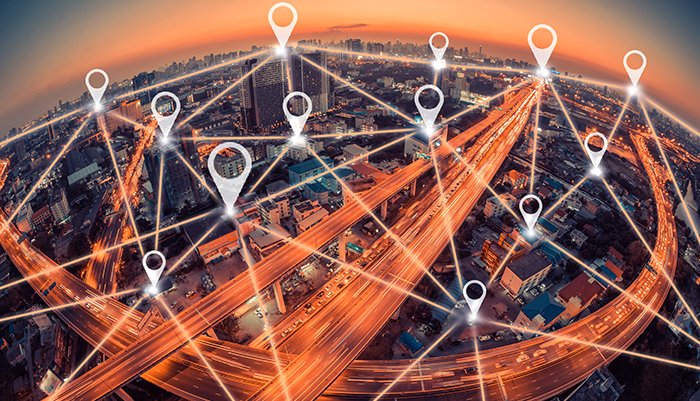 FSNewsUK's tweet photo. #ServiceRevenue will eventually eclipse #ProductRevenue @MarkHomer01 @ServiceMax https://t.co/nPbFTRtnV4 https://t.co/DDx2DK8fbi
