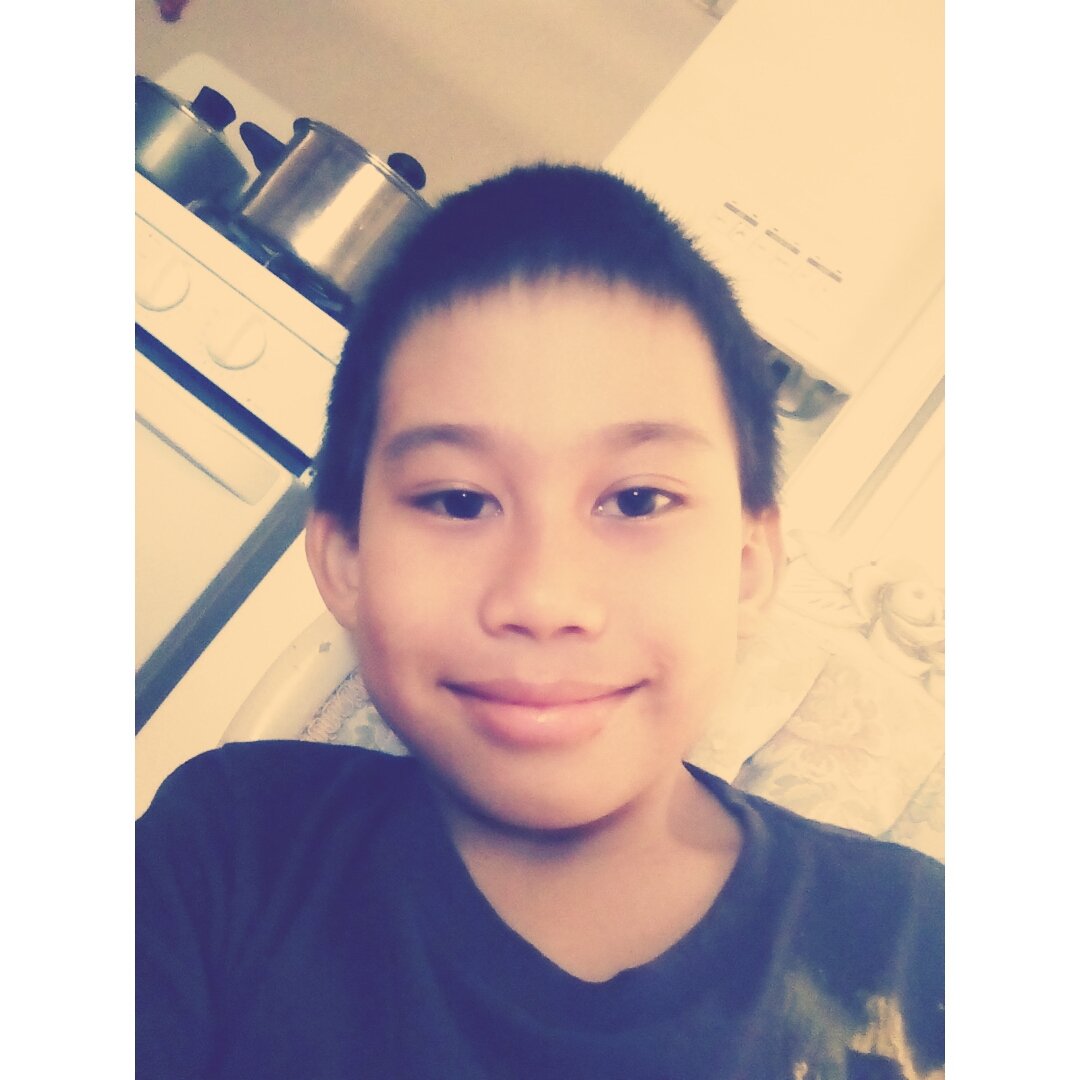 AidenPacuan's tweet photo. Who''came to picture or lessen to english https://t.co/QujYW50iwW