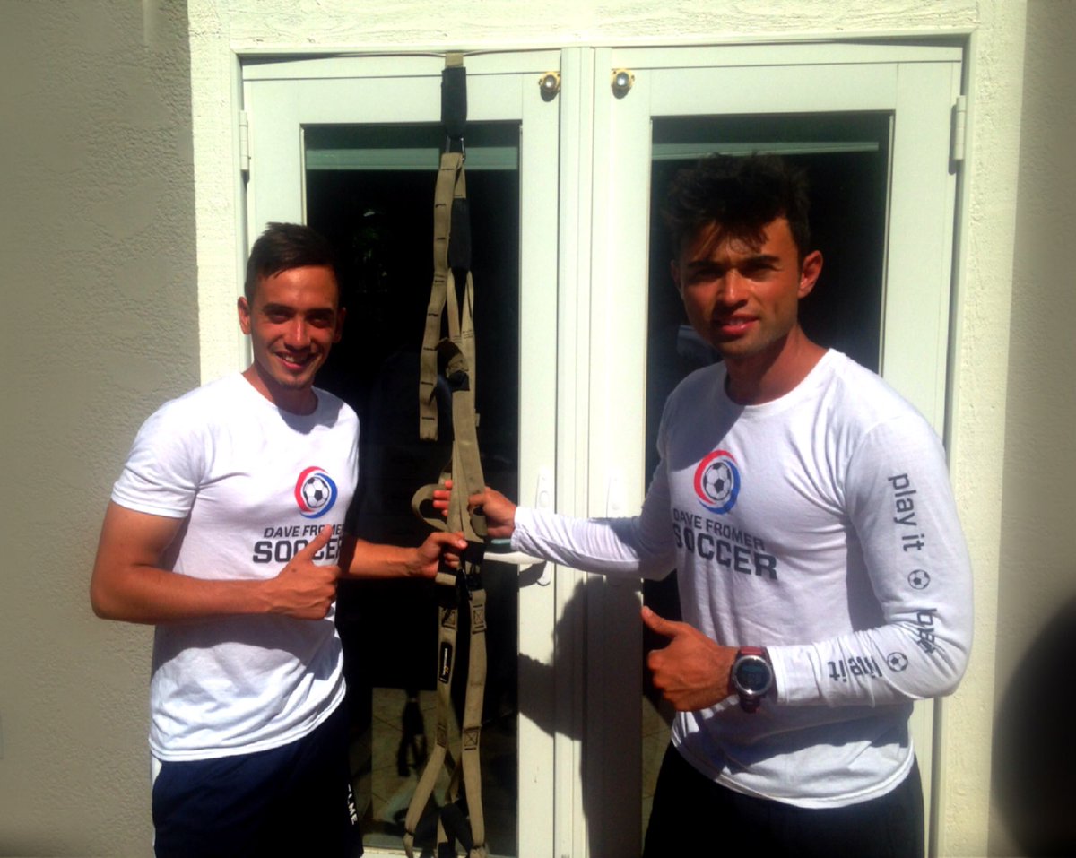 RoberAguila_'s tweet photo. Entrenamientos personales en California, by @PabloRojo_ 🤙🏽 https://t.co/xjZ4e9vfMb
