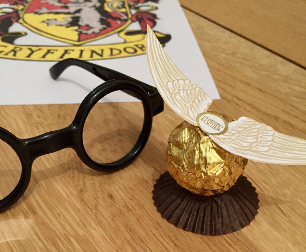 Harry, wiz zese chocolates you are really spoiling us, infact they are flying off the plates #ferrerorocher #ambassador #quidditch #belltent