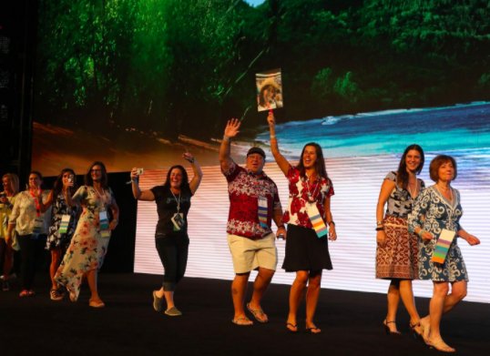 renee_olson's tweet photo. For those of you who qualified for the incentive trip – I’ll see you in Puerta Vallarta, Mexico, also known as paradise!! #NeriumGR https://t.co/IOt6RqpXM0