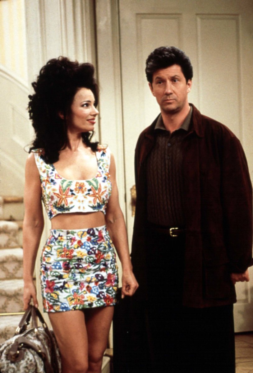 aVeryRichBish's tweet photo. Don't ever forget that Fran was the best dressed bitch on TV https://t.co/p0chPyUku1