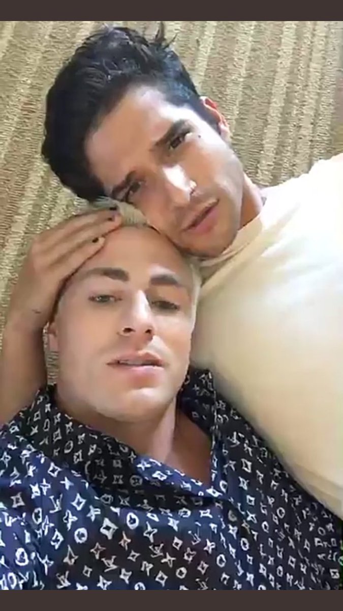 TylerPosey_FR's tweet photo. #NEW #PHOTOS | @tylergposey at the "San Diego Comic Con" today with @ColtonLHaynes  [21/07/17] https://t.co/vl6CSxuKzL