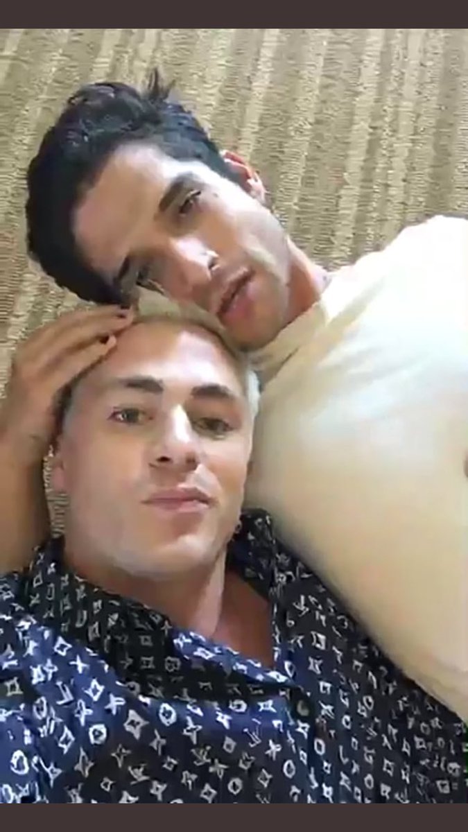 TylerPosey_FR's tweet photo. #NEW #PHOTOS | @tylergposey at the "San Diego Comic Con" today with @ColtonLHaynes  [21/07/17] https://t.co/vl6CSxuKzL