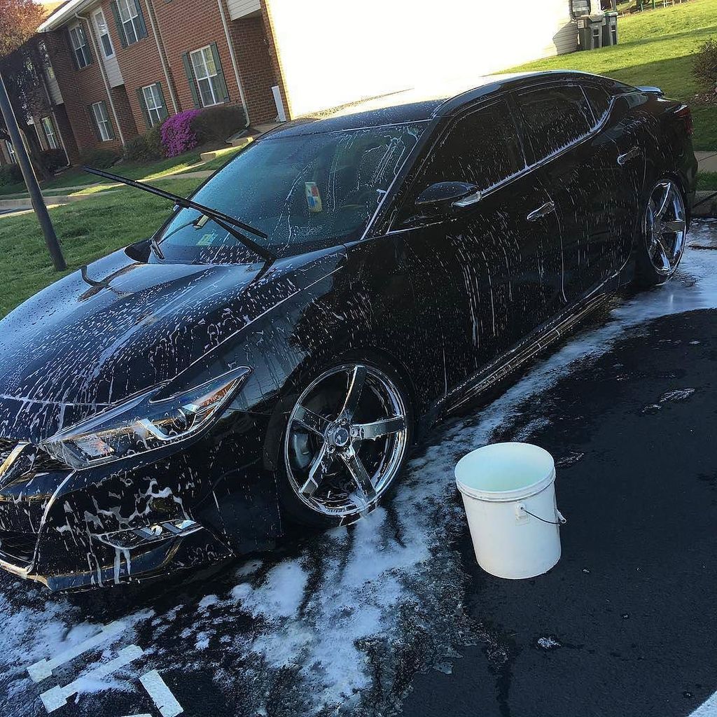 ruff_wheels's tweet photo. Clean for the weekend. #Nissan #RuffWheels #RUFF https://t.co/9QVbOyRu3j https://t.co/VzJYnNwsnS