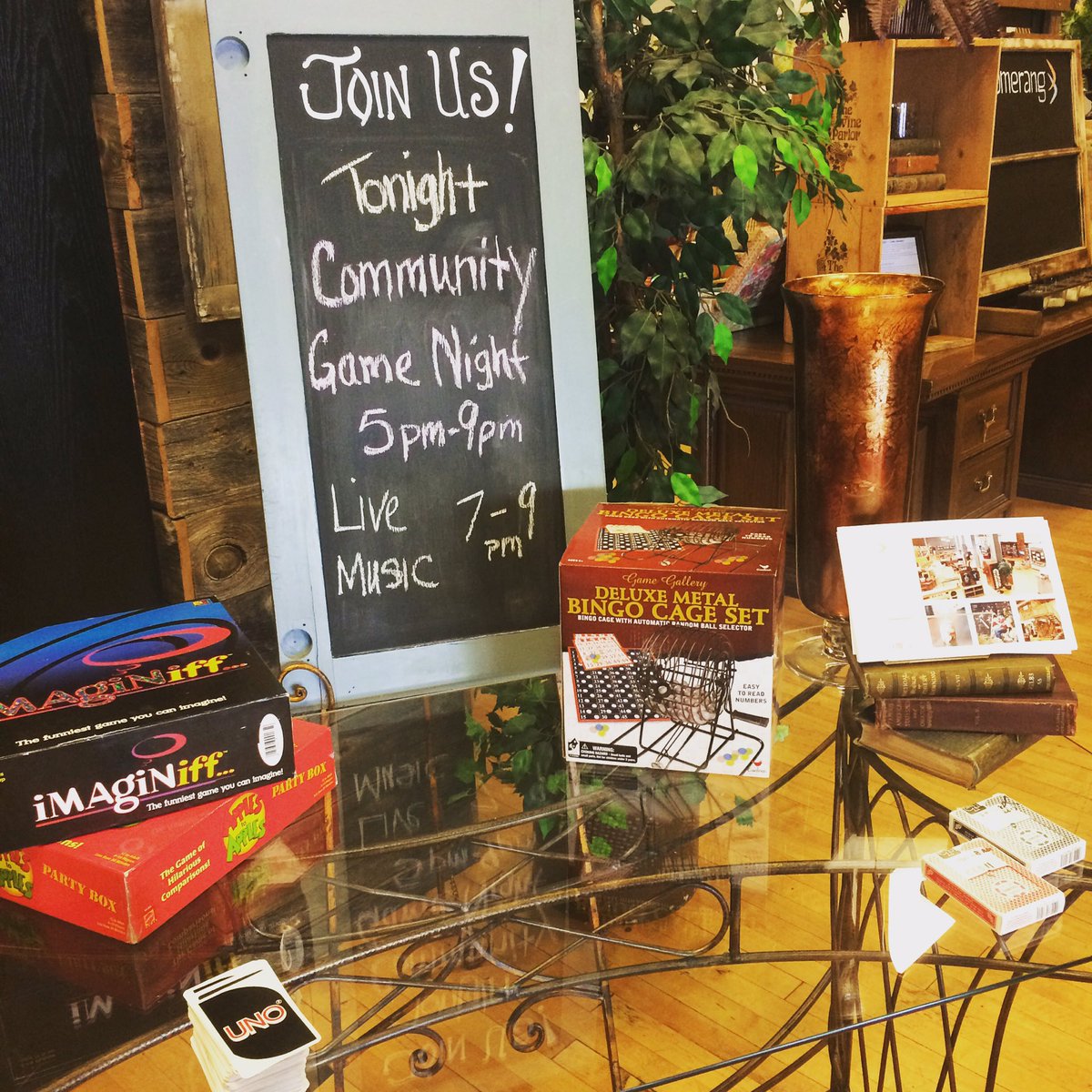 Community tonight! 5 PM to 9 PM! Live music 7 PM to 9 PM. @boomerangvanwa #generosityreturns