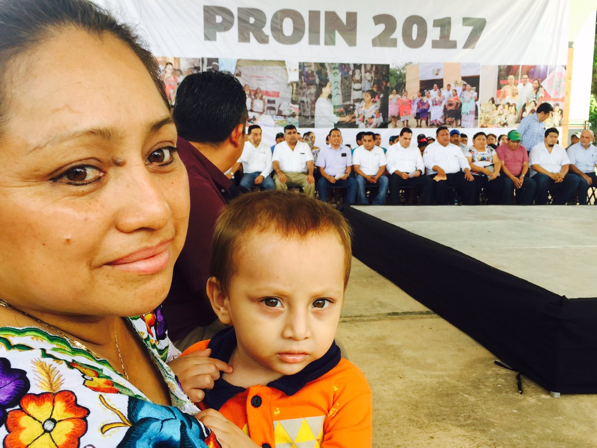 JesusCVidal's tweet photo. 30 grupos productivos del Sur del Estado recibieron el recurso #PROIN 2017 de la @CDI_mx que fortalecerá su economía de manera directa. https://t.co/Ofmj7aVltK