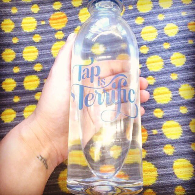 FaucetFace's tweet image. At #ClimateDayLA many solutions to climate change were discussed.  For hydration, everyone stayed hydrated with a #FaucetFace bottle!