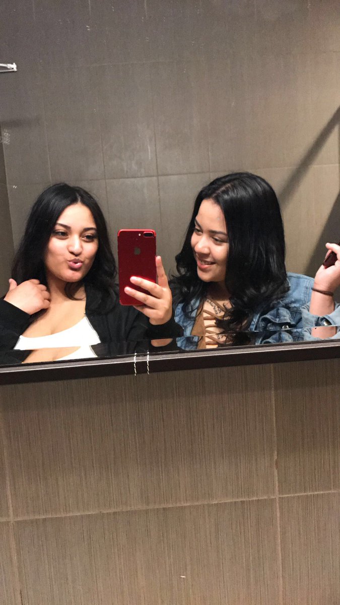 jomclark's tweet photo. Jo &amp; Keimira #PartyPartner #TurnUp #50FrontAllSumma 🙂😩😂😂 https://t.co/z4Zw7vb2Gm
