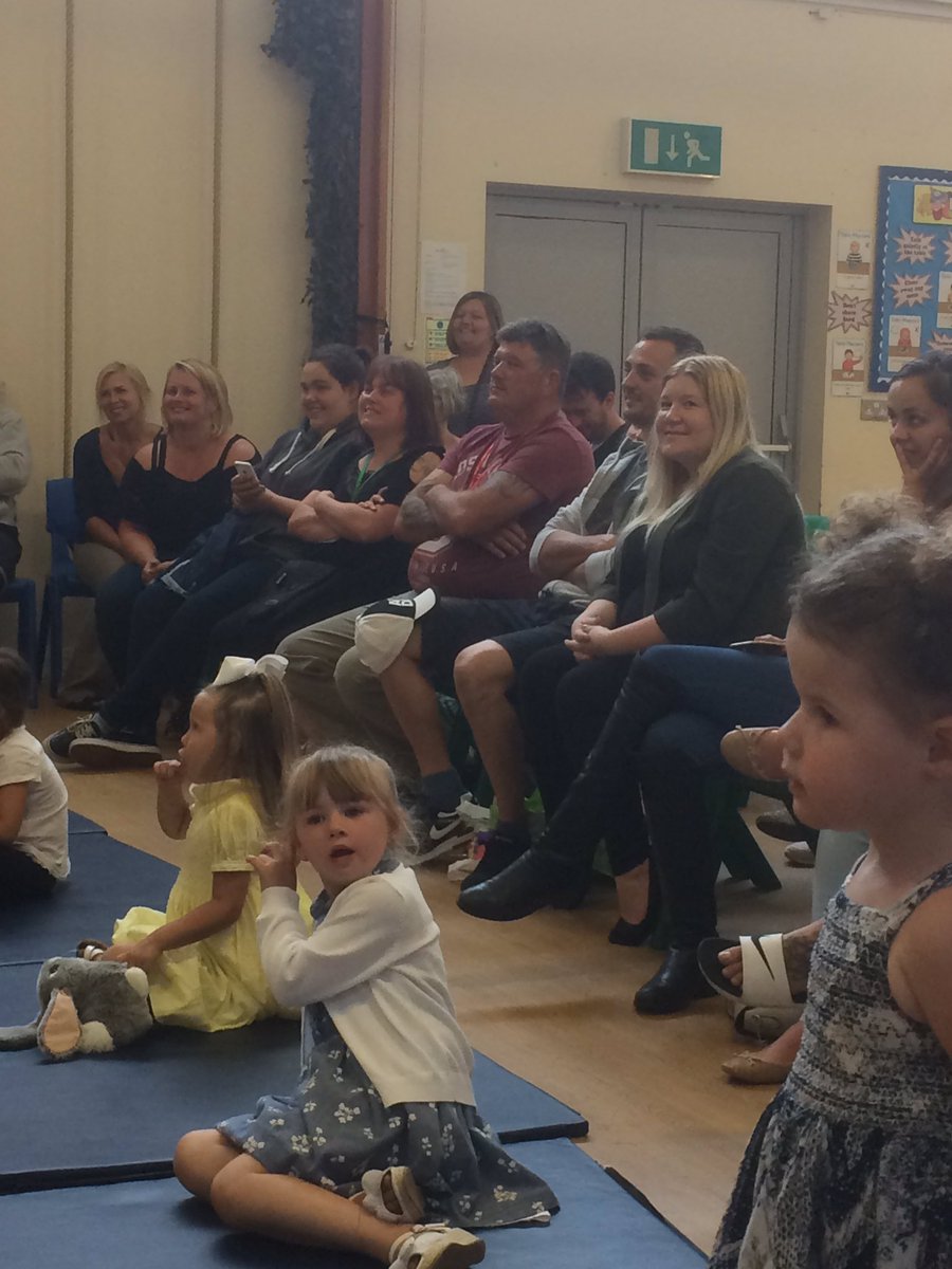 MissEvans11's tweet photo. @coneyhillschool So@e of the highlights from today's Pre-School Graduation Ceremony. https://t.co/xx8srh4HIg