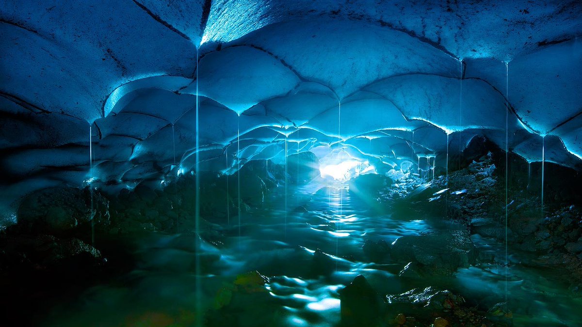 rainpanda's tweet photo. Inside a #GlacierCave in #Oregon’s #ThreeSistersWilderness © #MarcAdamus May 2016 #ThePhotoHour https://t.co/yN524zPAd9