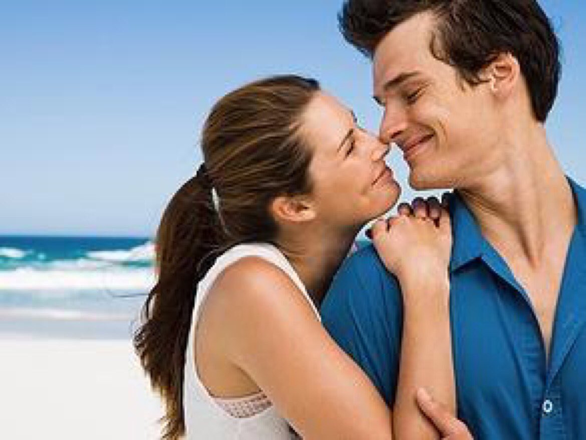 KeepItREAL_Date's tweet image. LetzKeepItREAL Dating Is Coming Fall 2017