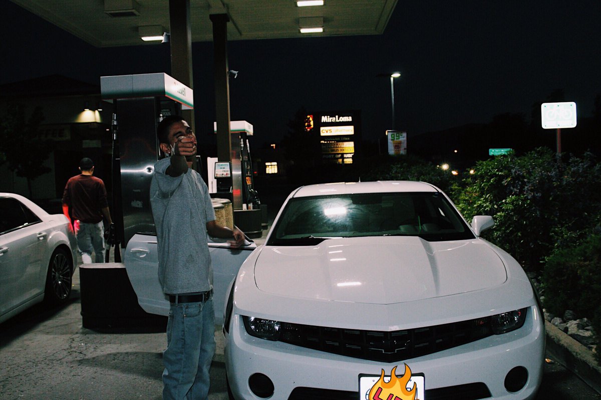 AllenP_'s tweet photo. If y'all need clean ass photos hit up my boiii @saul300_ frfr he won't let you down!! #Gurbs https://t.co/5wjDAD4MFr