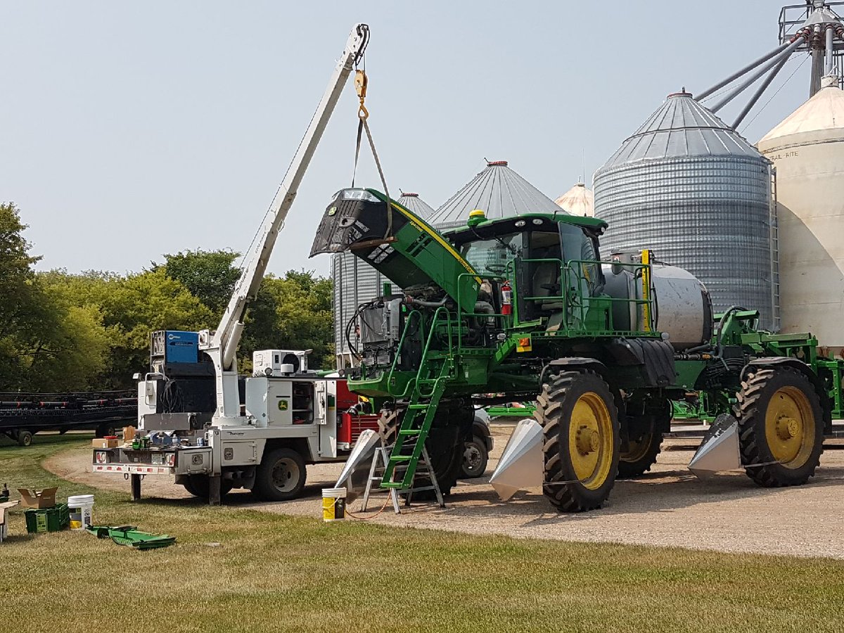 PattisonAg's tweet photo. Git'n 'er DONE with the Wynyard Service Team! DID YOU KNOW we have crane equipped trucks for your large service call needs! #KeepYouRunning https://t.co/TBWdydgIS9