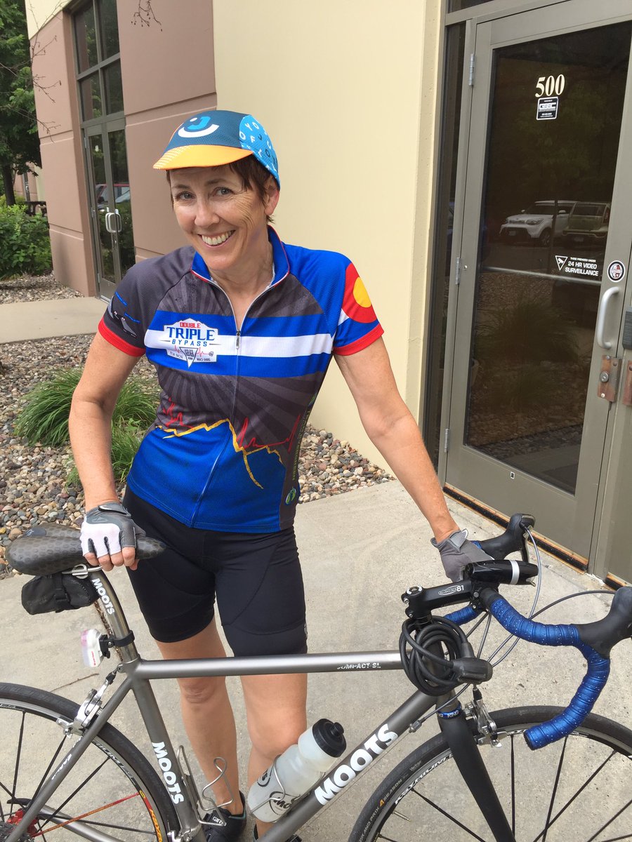 eileenstx's tweet photo. Woohoo - Got my @30daysofbiking cap today! Thanks to the whole #30daysofbiking crew and #surlybrewing https://t.co/MQNmvV4B8J