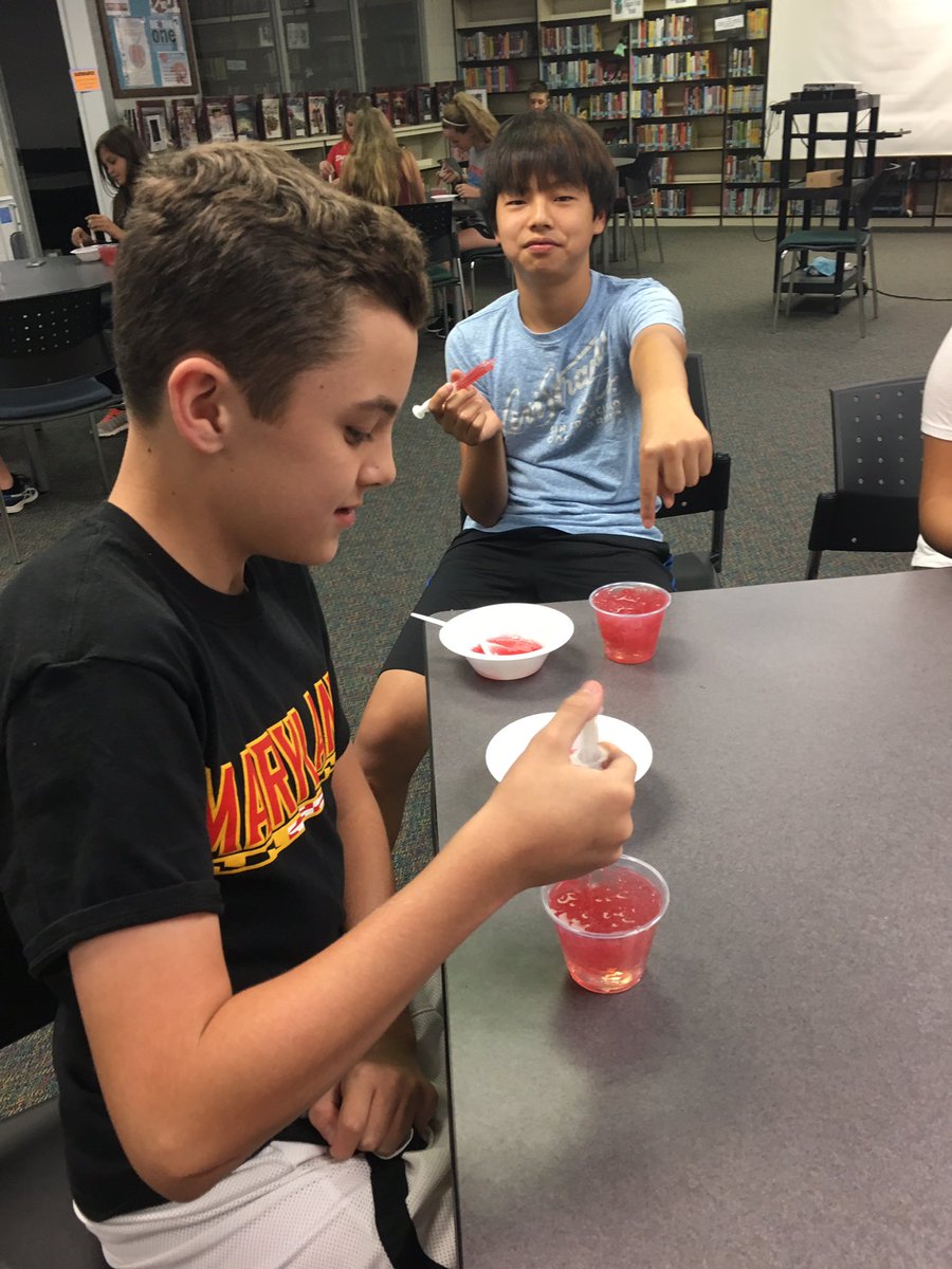 chris_redemske's tweet photo. It's a wrap! #RPSHAL camp @RalstonMS - Ss researching careers, making juice noodles, & social media business with Brad from @OliverRidgeCo https://t.co/uTucMuj8Ce