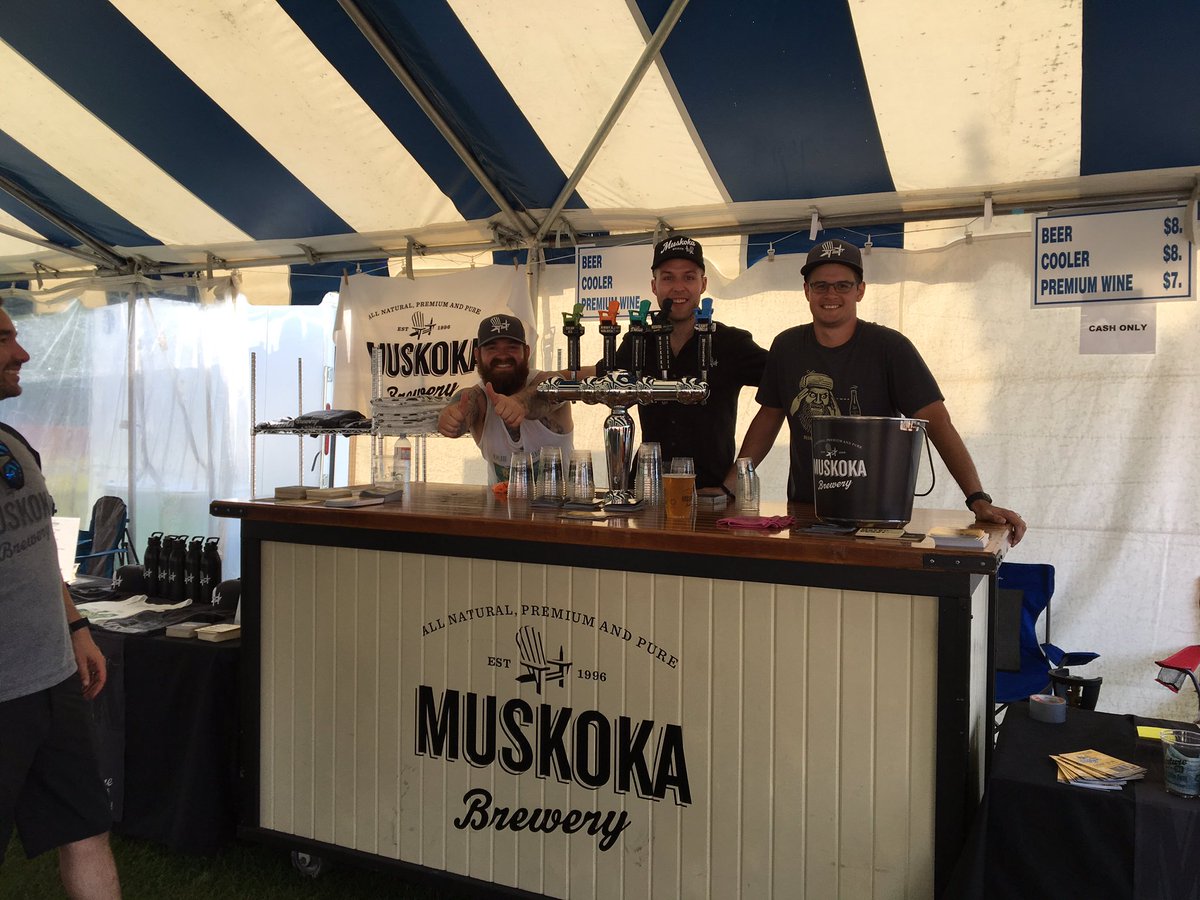 CoolAsMunro's tweet photo. We would be 🦁if we told you an ice cold 🍺didn't help complete an awesome weekend at #MuskokaRibFest @MuskokaBrewery https://t.co/4Xo9nz0527