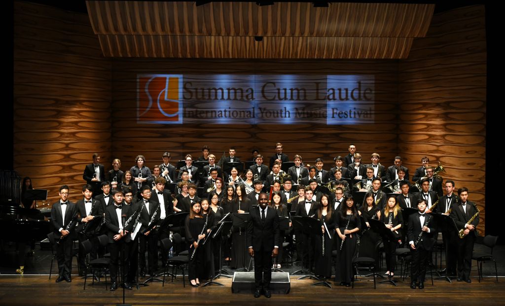 PacificSymphony's tweet photo. Whitmore wins! Our stellar #PSYWE conductor, Gregory X. Whitmore, took home first-place in symphonic band at #PSYWEVienna2017! https://t.co/WrL3vpatKz