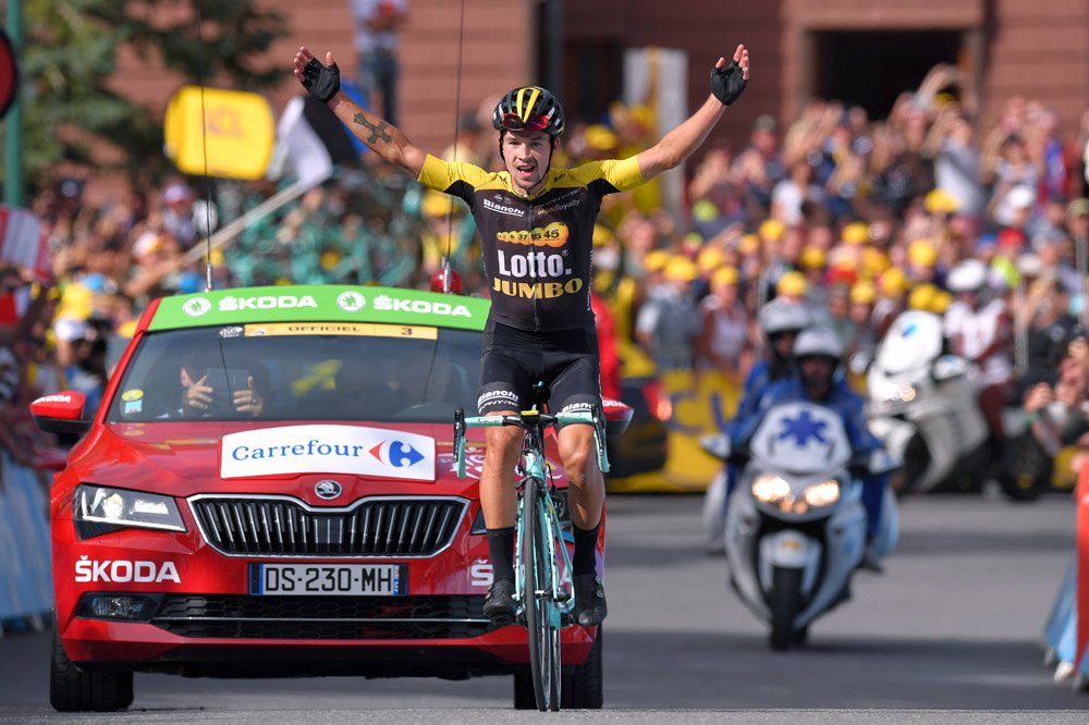 bianchicanada's tweet photo. ROGLIC AND BIANCHI DOMINATE THE GALIBIER TO SEAL TOUR DE FRANCE'S STAGE WIN
Full Story:  https://t.co/TcsYcuK3DC https://t.co/Exz34wzYy0