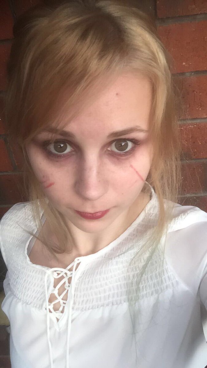 Vixie21's tweet photo. So here's some of my super rough makeup for #Ciri from the #TheWitcher hope you guys like them😊 #cosplay #Thewitcher3wildhunt https://t.co/i8zvTr8sVY