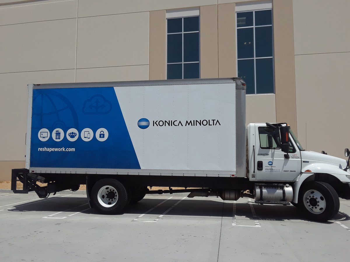 DrDecalsInc's tweet photo. Konica box truck #wrap #wraps #wrapscon #vinylwrap #drdecals #graphicinstaller https://t.co/IenHpgIwnU