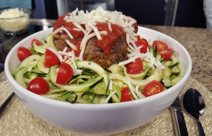 MichelleYarn's tweet photo. How To: Zoodles - Michelle Yarn https://t.co/jcQAfYV8Cq https://t.co/HRcKsXJB8E
