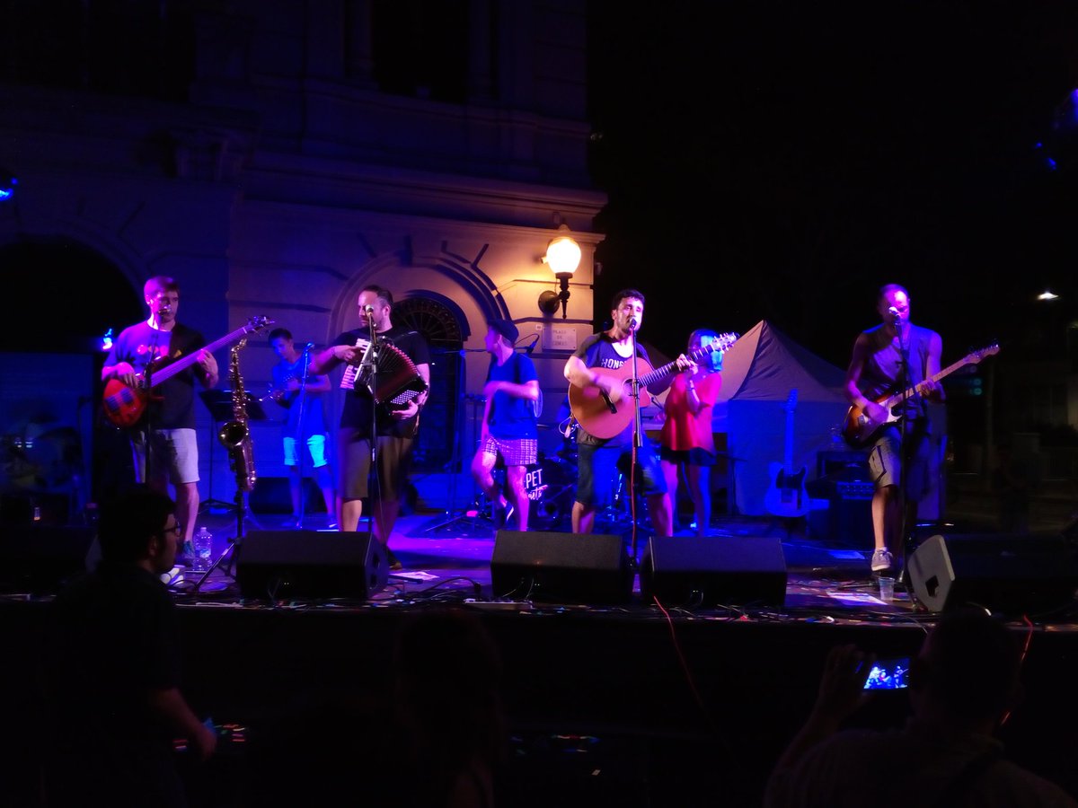 Pau_Castello's tweet photo. @pepetimarieta @JovesLesCorts #30Aniversari #Trepidant #Empàtics #Participatius https://t.co/8qt6qNIi4A