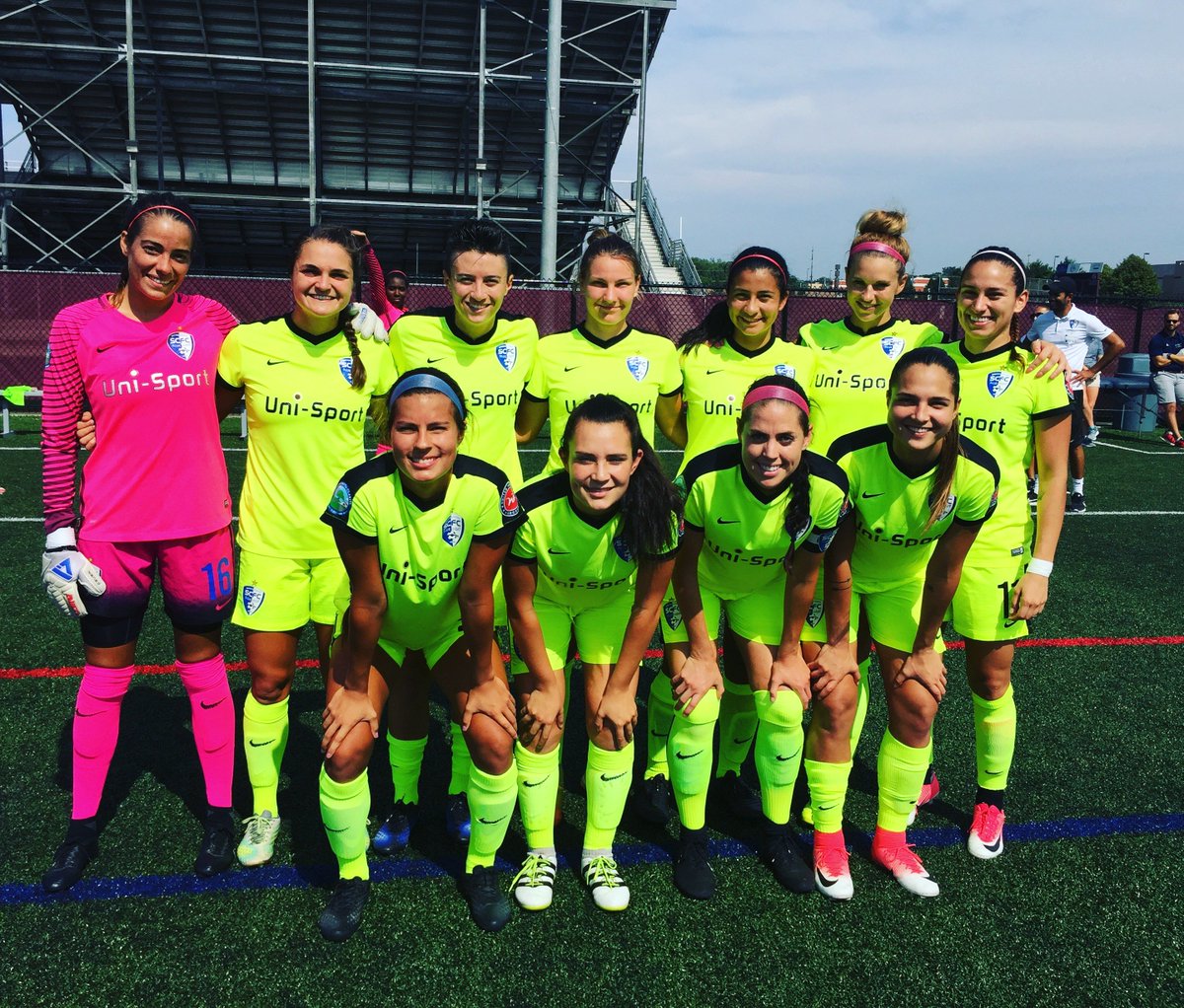 #UWoSo National Semifinal #1
F/T: <a href="/SCBlueHeat/">SC Blue Heat FC</a> 3, <a href="/DetroitSunFC/">Detroit 🦄 Sun FC</a> 0
Goals: 45'+ Castellanos, 63' Lavrusky, 68' Castaneda