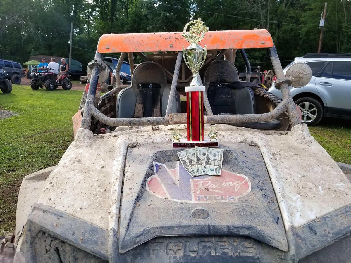 Ericwhitemaine's tweet photo. @leeodonnell23 4th place @hookerharness @VP_Racing_Fuels @NEVERLIFTRACING @Mud_Muncher @Armor_Kote #capconnection https://t.co/d2bm7vR9kZ