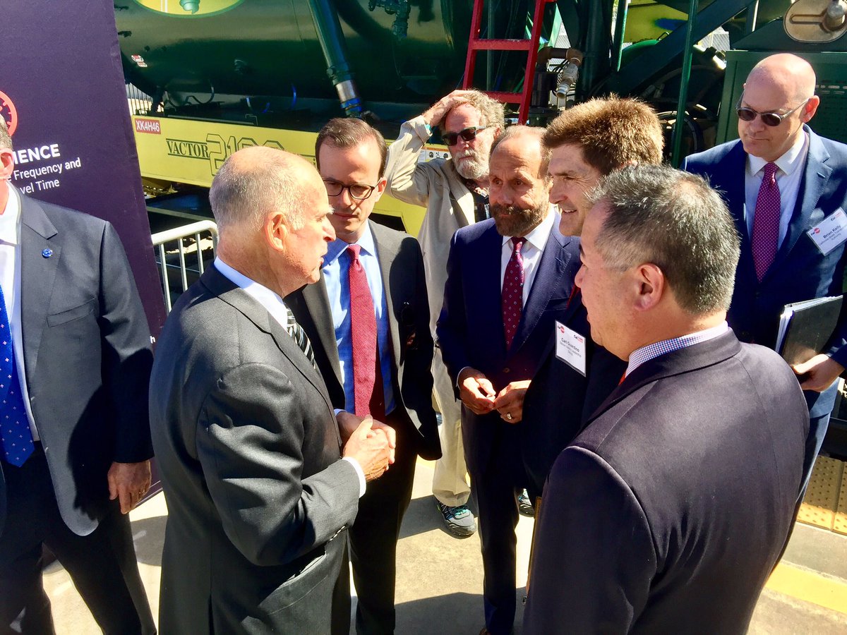 AsmPhilTing's tweet photo. Happy to be at the #ElectroCaltrain groundbreaking! This greener & more economical solution to our region's traffic problems is CA's future. https://t.co/4acJilXmKq